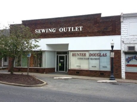Hunter Douglas Dealer Image